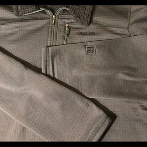 Patagonia men’s R1 fleece pullover quarter zip
